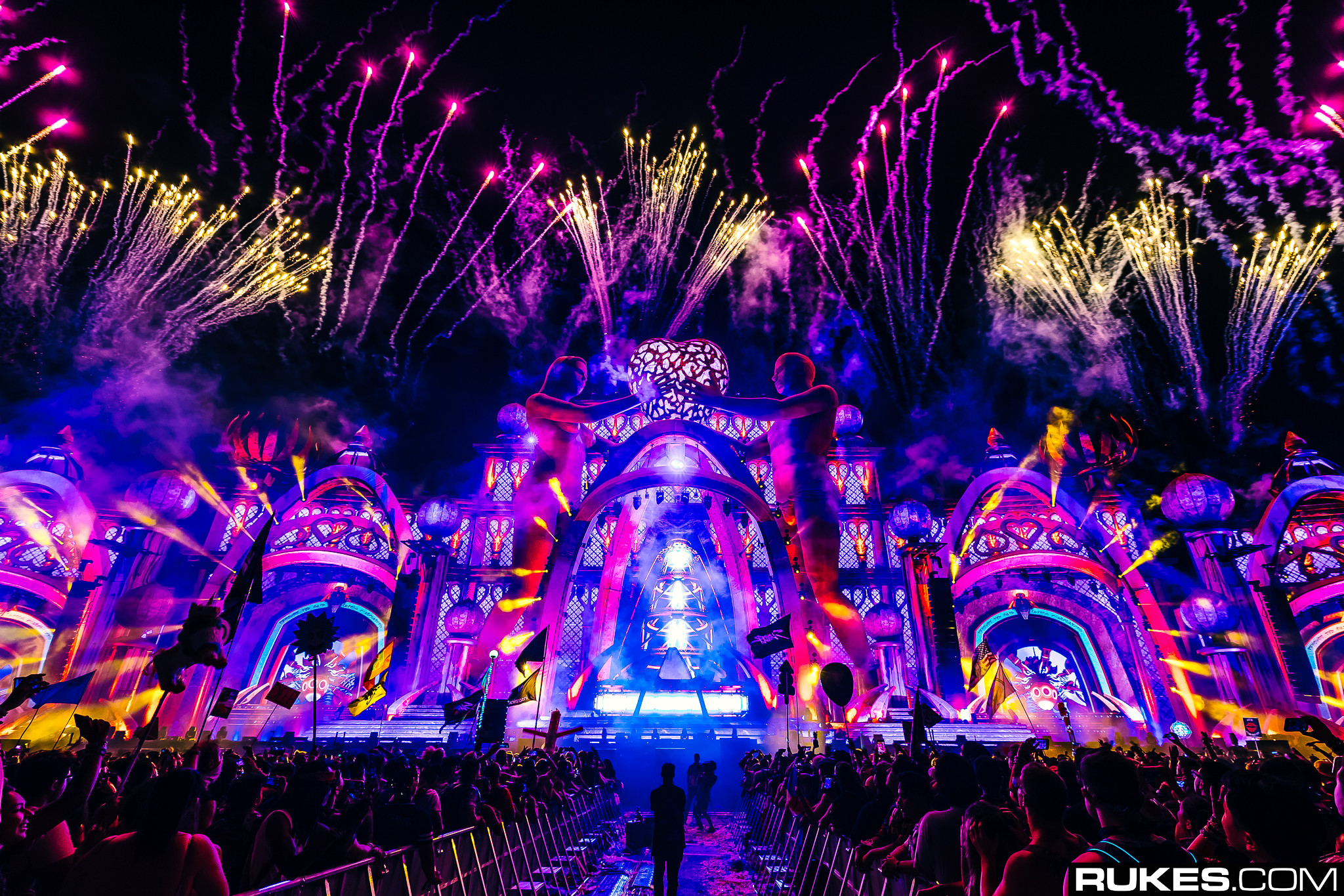 Planning for Next Summer: EDC 2019 Pre-Sales Have Begun!