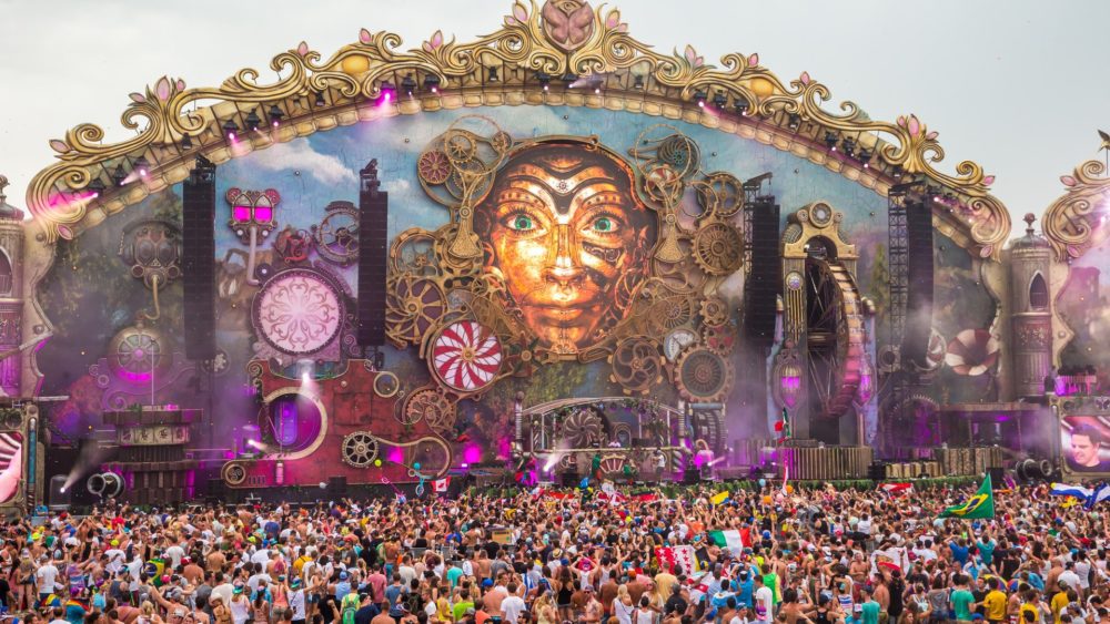 Tomorrowland Announces Dirtybird, ASOT and More 2019 Stage Hosts